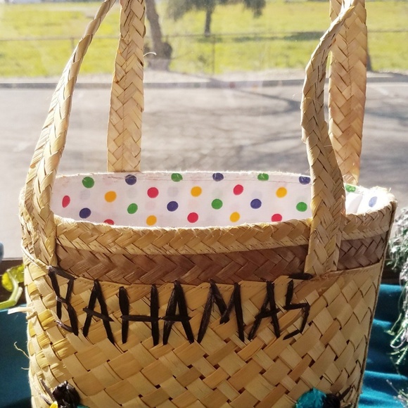 Straw Purse - Picture 2 of 3